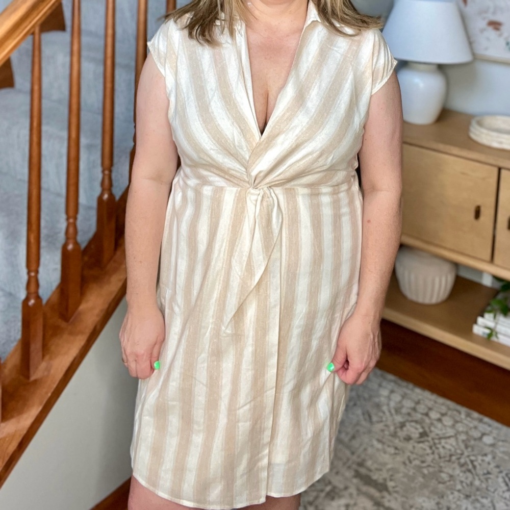 Andree by Unit Brand New Dress